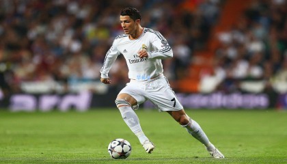 攀岩新星闪耀国际赛场 中国选手突破极限再创佳绩