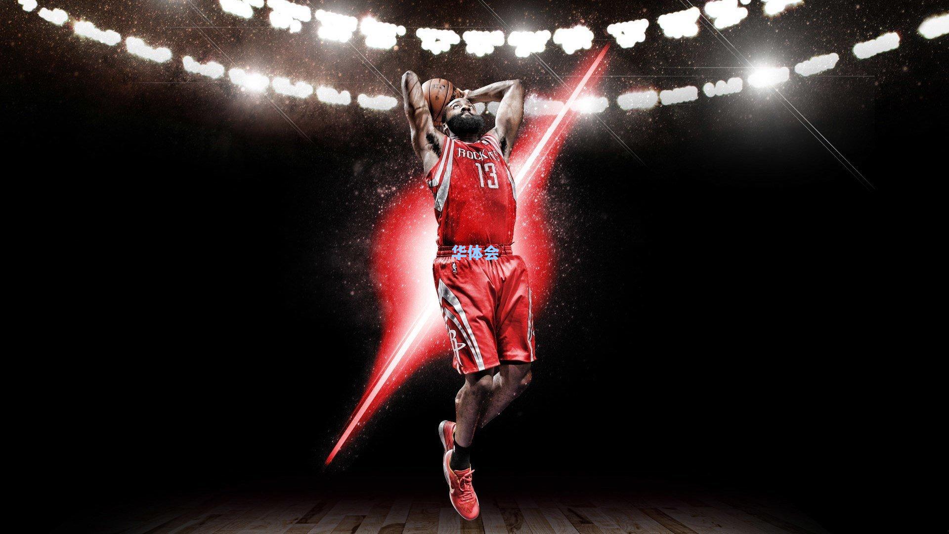 巴洛特利在驾照吊销后投身儿童公益，争议球星的特殊训练课